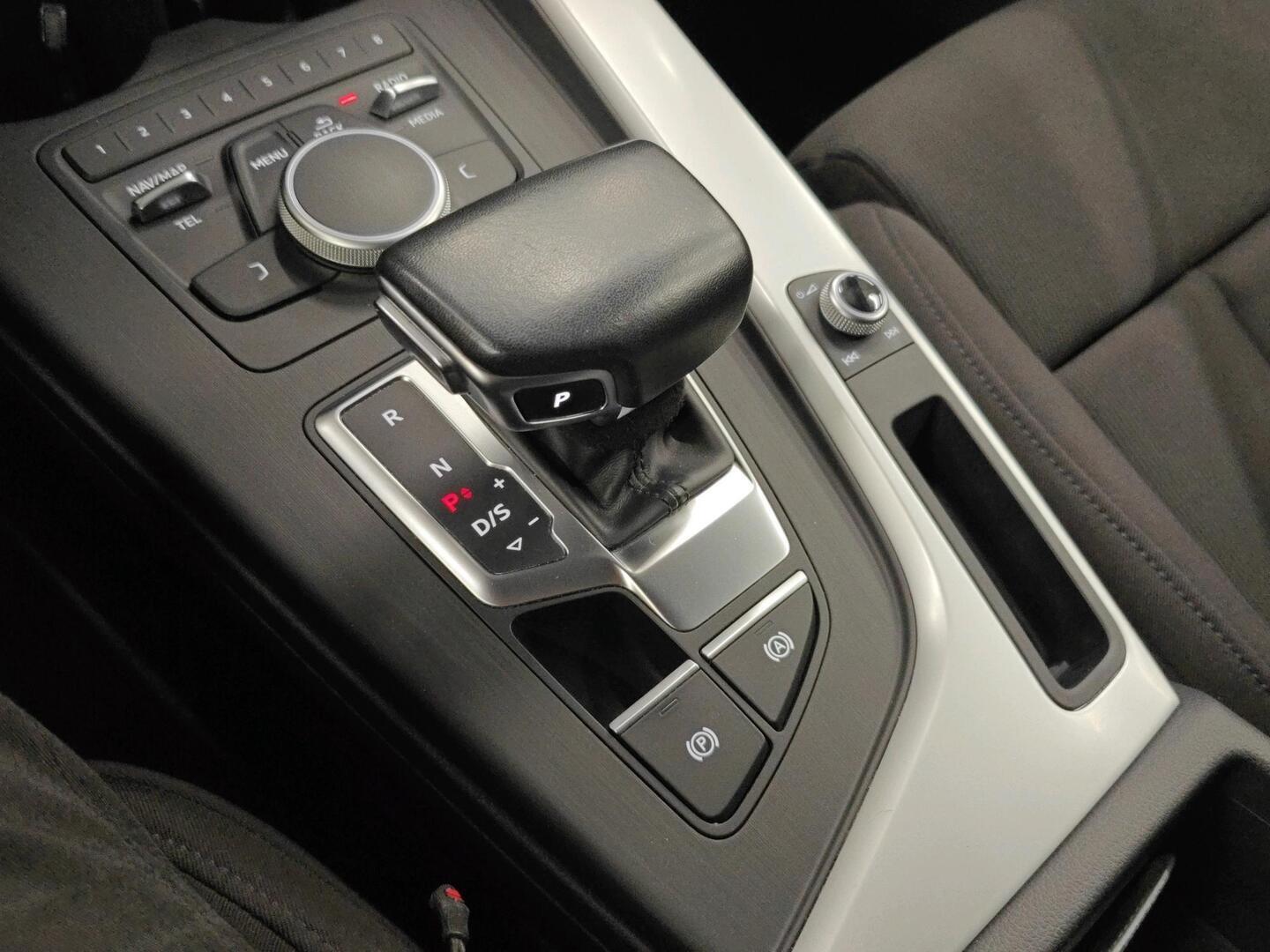 AUDI A4 allroad quattro 2017