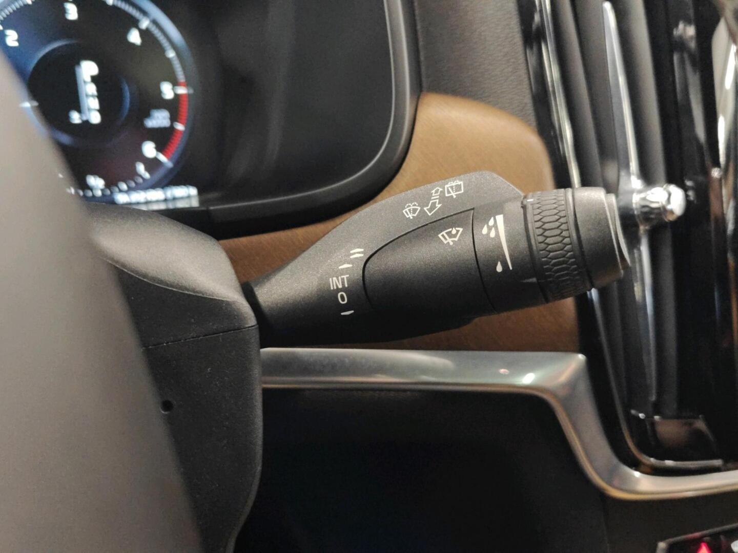 VOLVO V90 2017