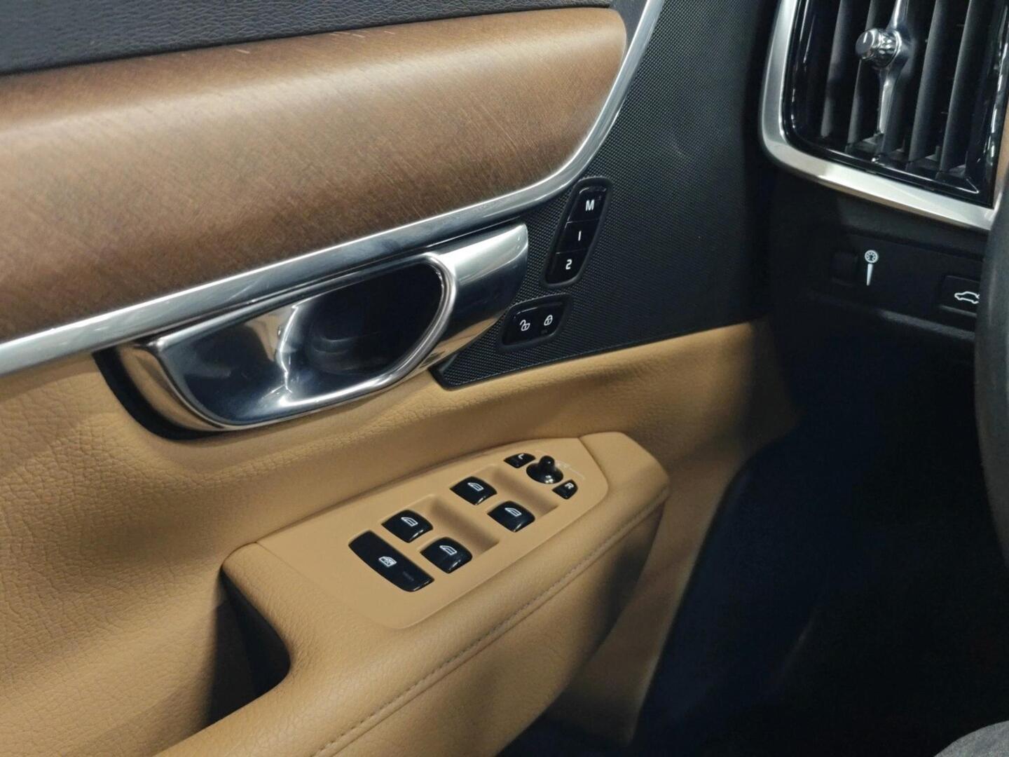 VOLVO V90 2017