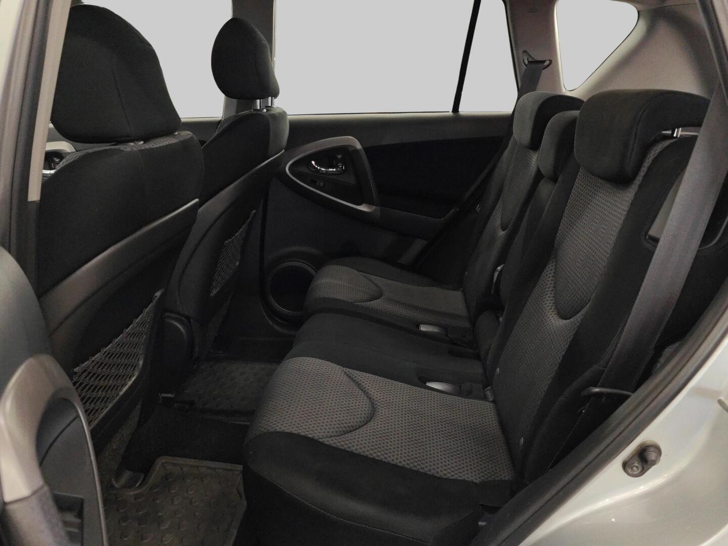 TOYOTA RAV4 2008