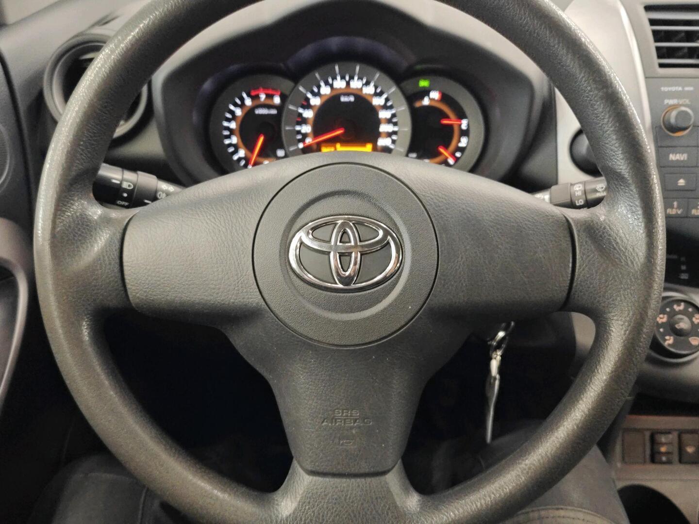 TOYOTA RAV4 2008