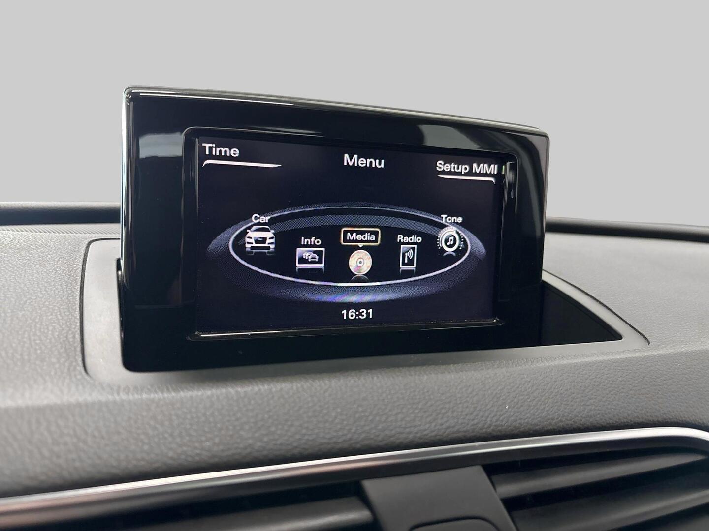 AUDI Q3 2013