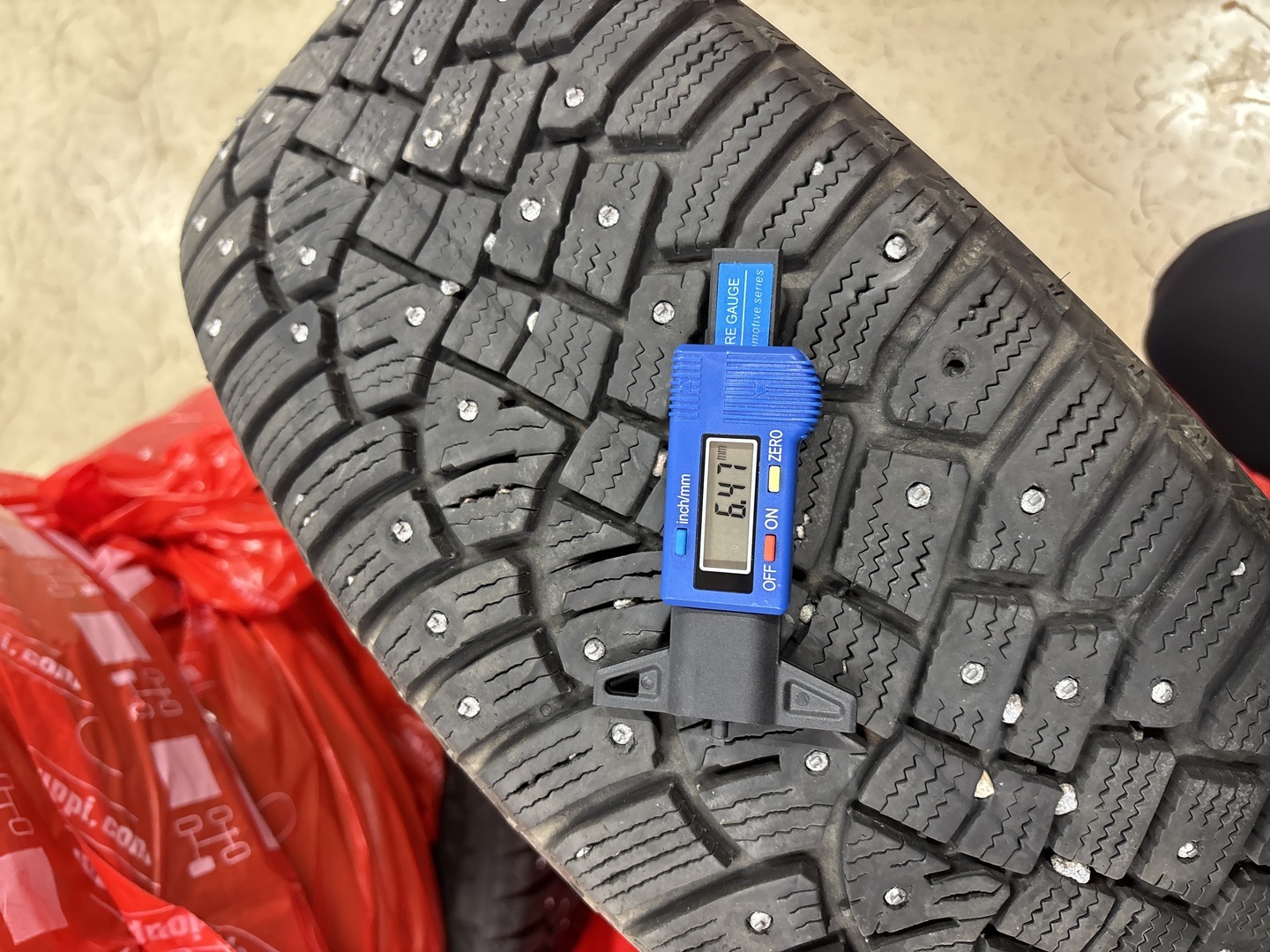 VOLKSWAGEN CADDY MAXI 2014