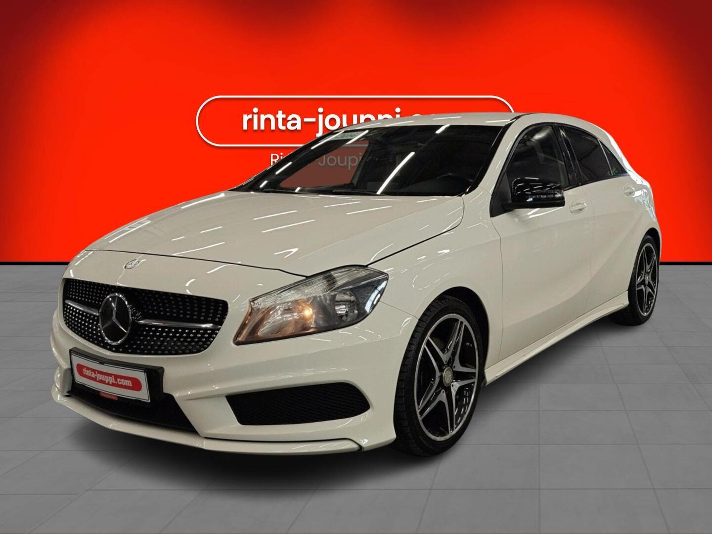 MERCEDES-BENZ A 2015