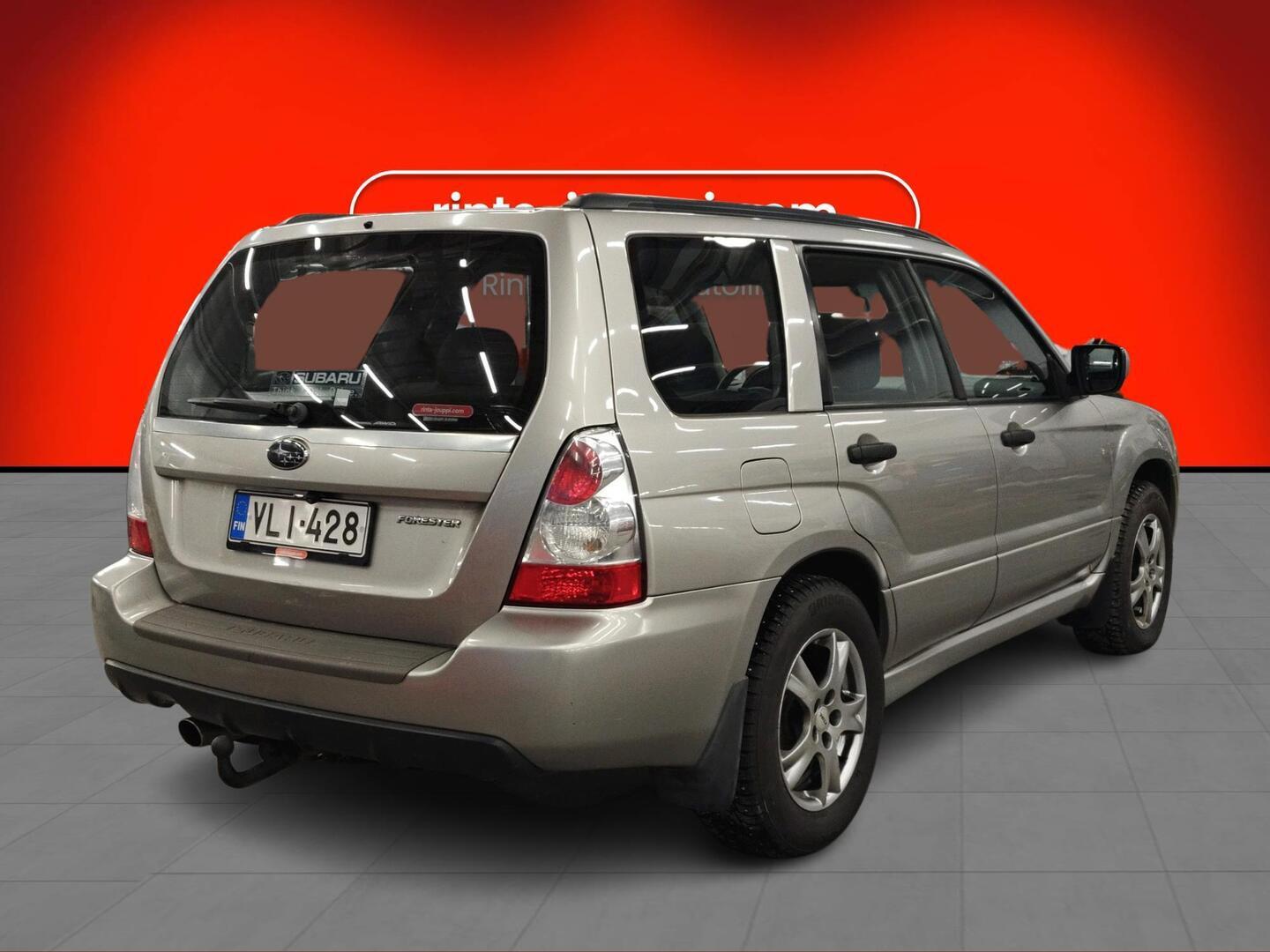 SUBARU Forester 2005
