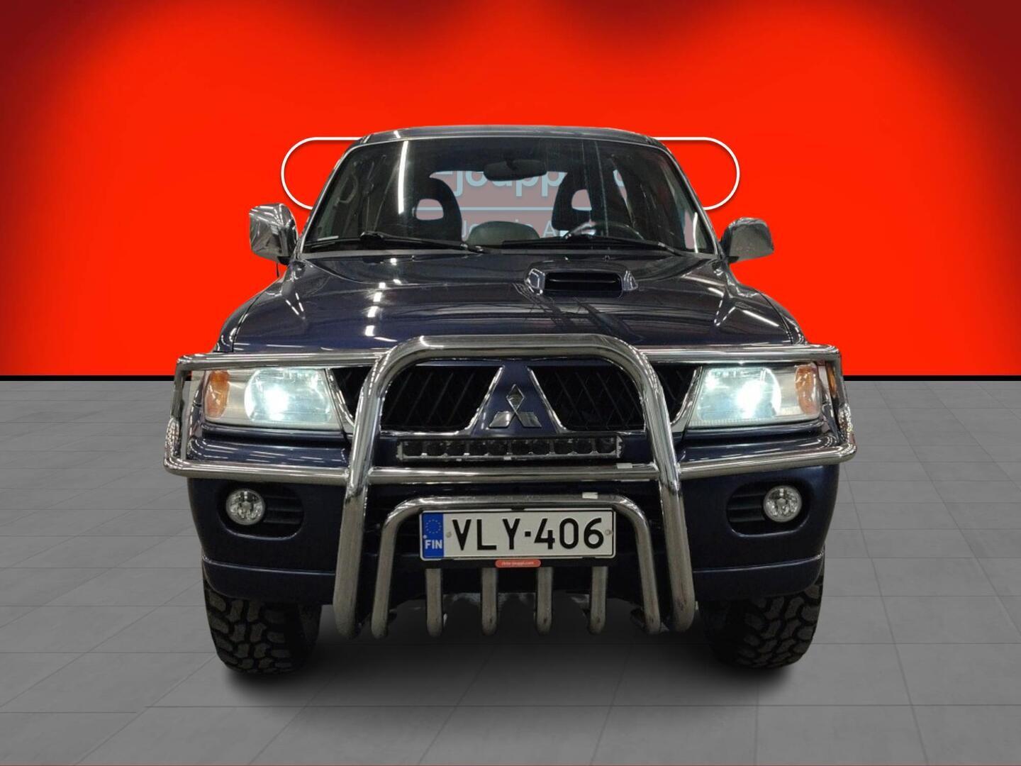 MITSUBISHI Pajero 2006