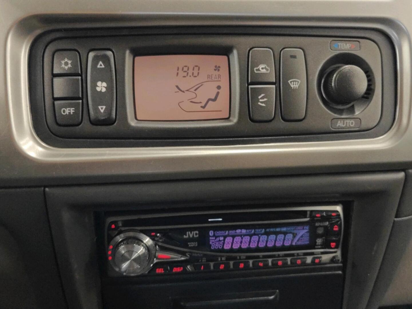 MITSUBISHI Pajero 2006