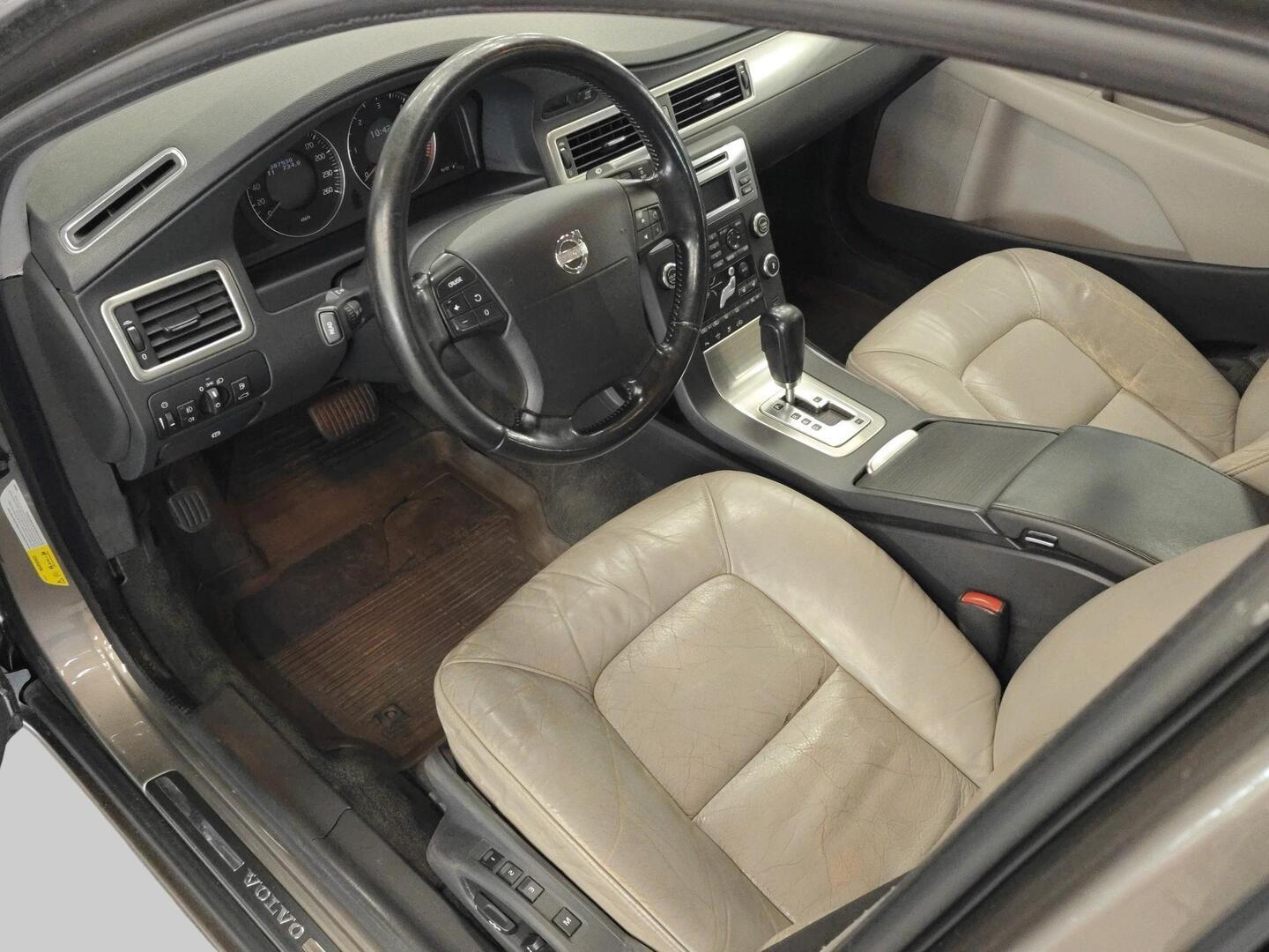 VOLVO S80 2008