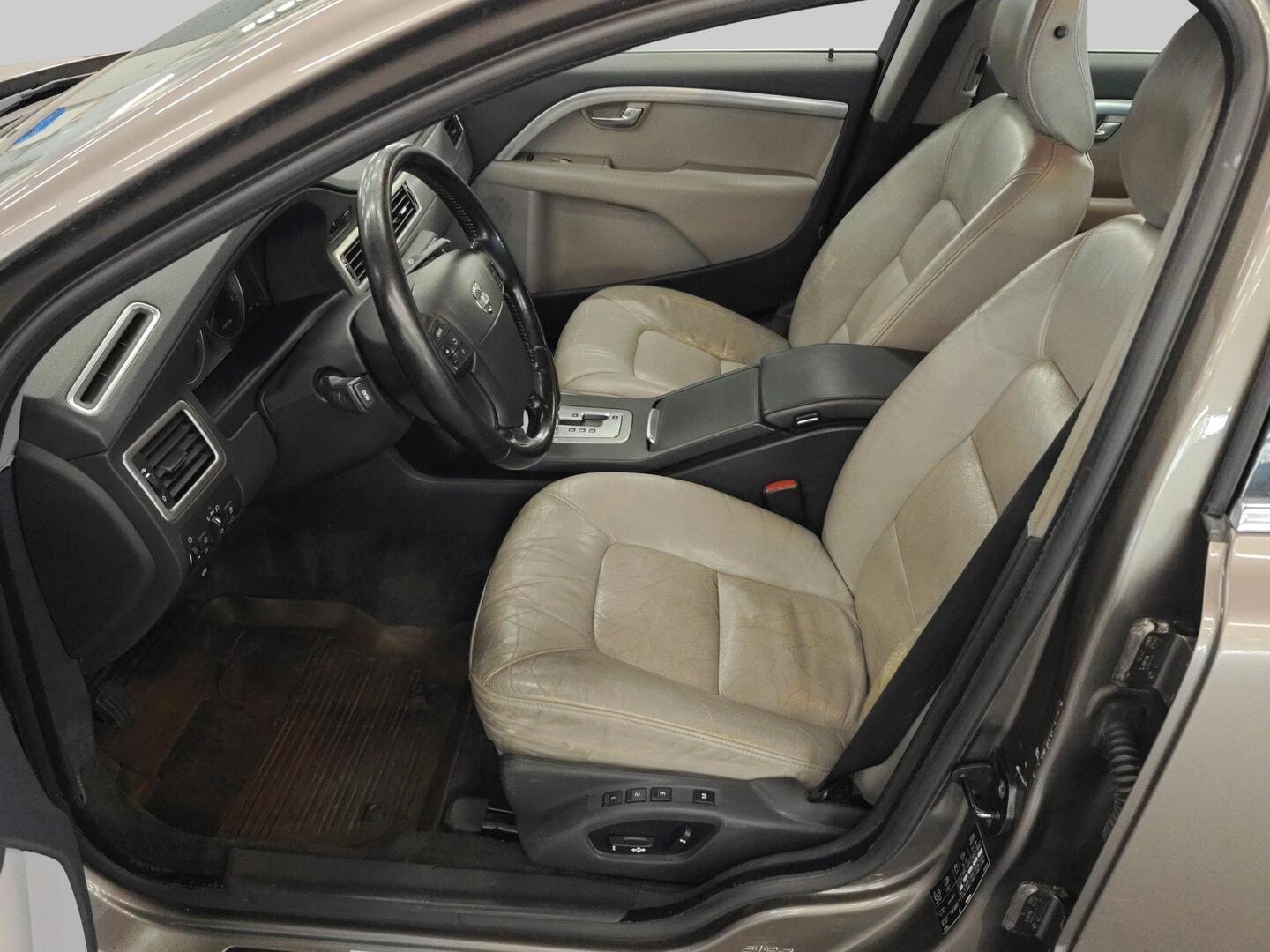 VOLVO S80 2008