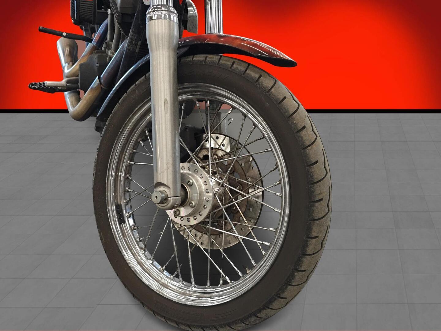 HARLEY-DAVIDSON DYNA 2007