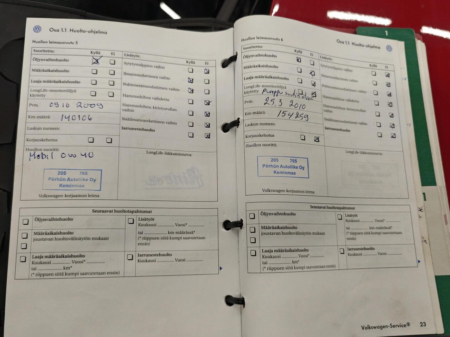 VOLKSWAGEN Touran 2006