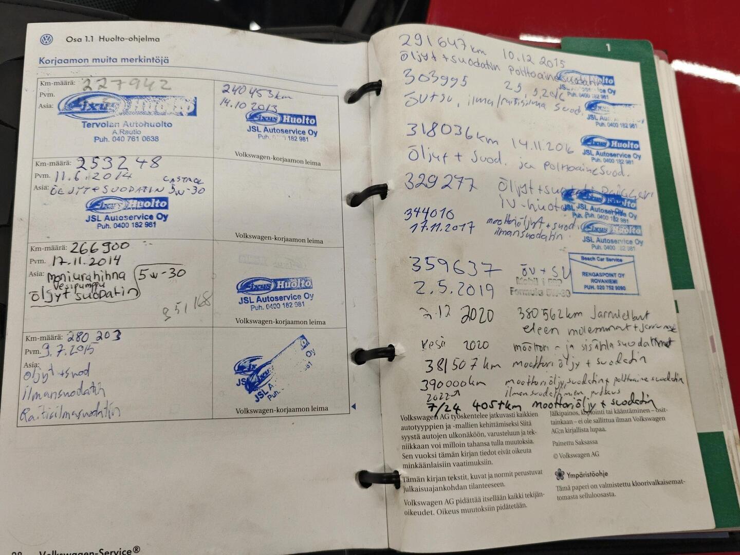 VOLKSWAGEN Touran 2006