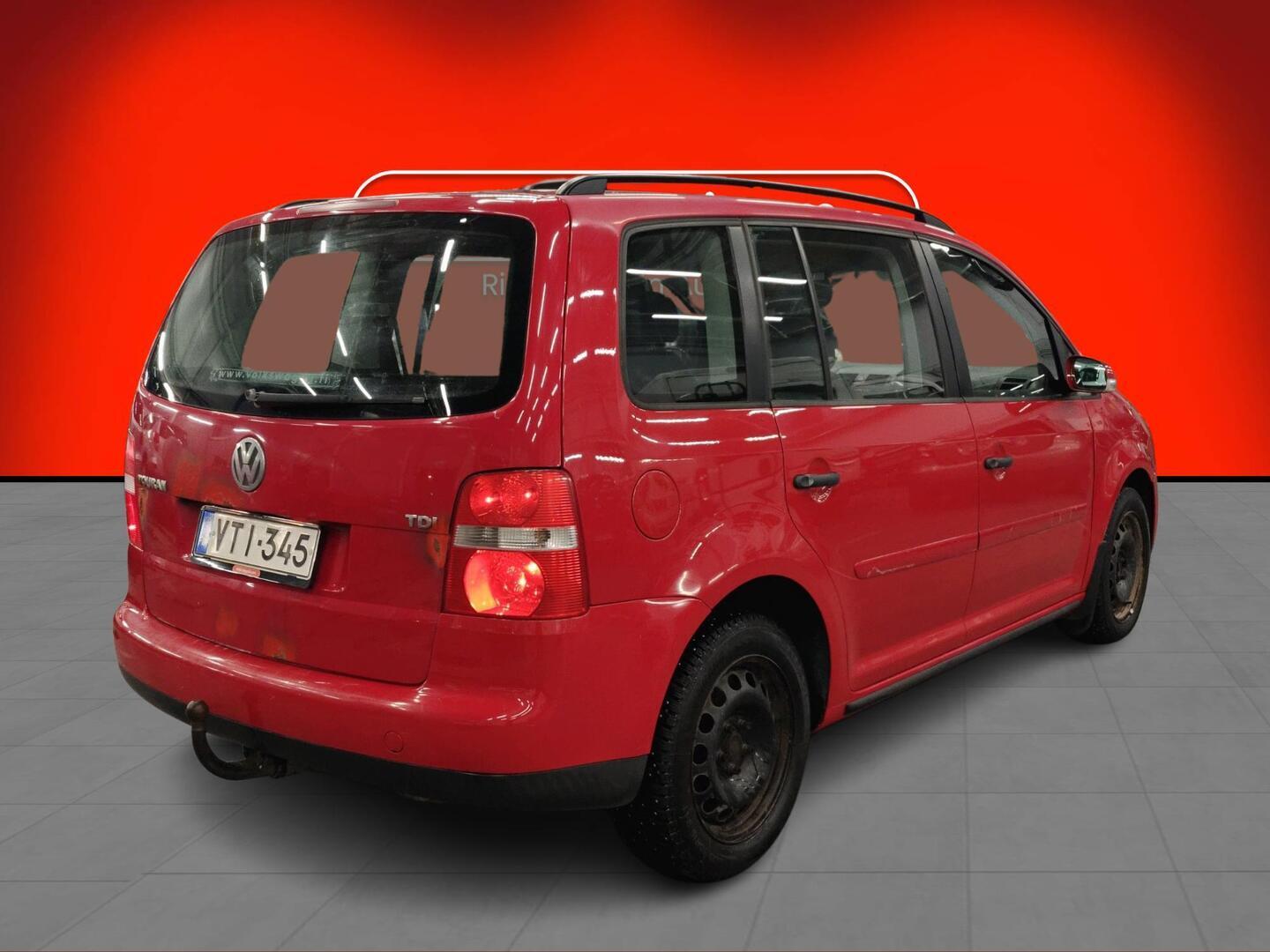 VOLKSWAGEN Touran 2006