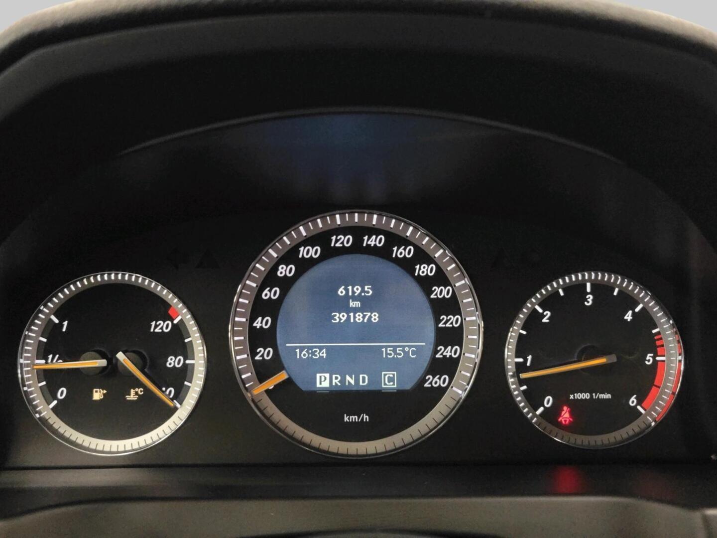 MERCEDES-BENZ C 2008
