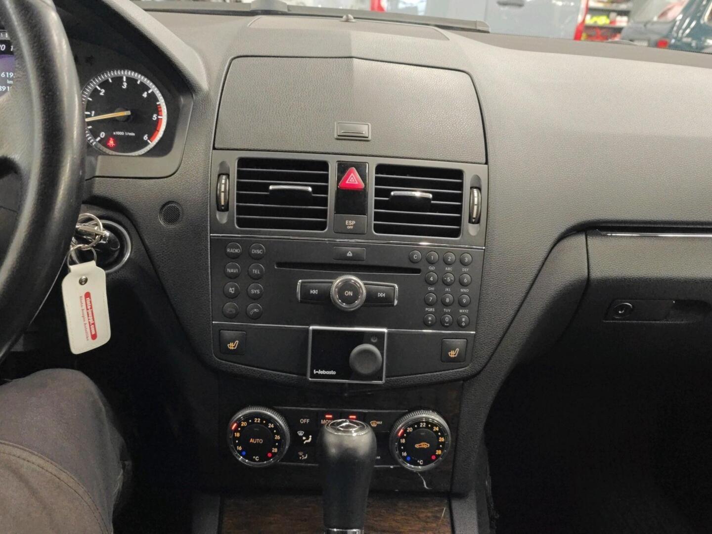 MERCEDES-BENZ C 2008