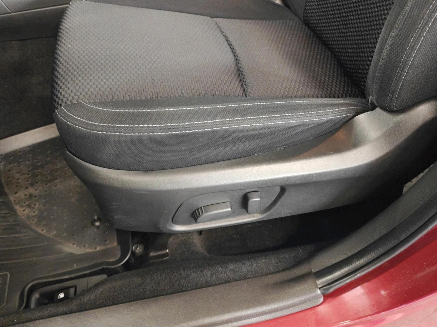 SUBARU Forester 2014