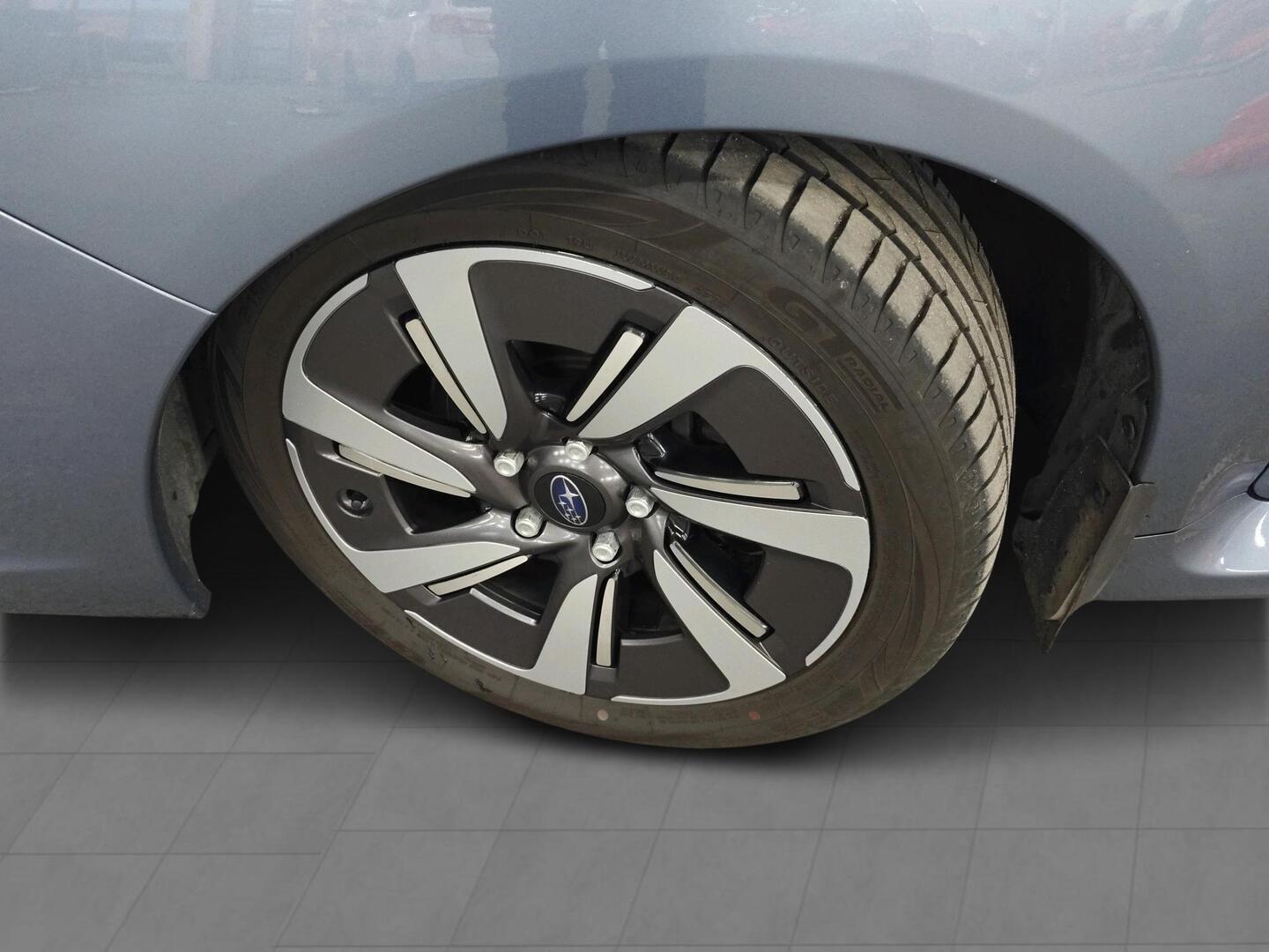 SUBARU Levorg 2015