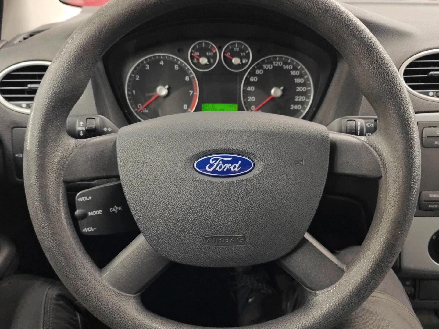 FORD Focus 2005