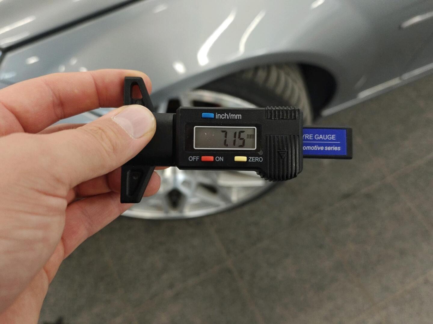 MERCEDES-BENZ C 2008