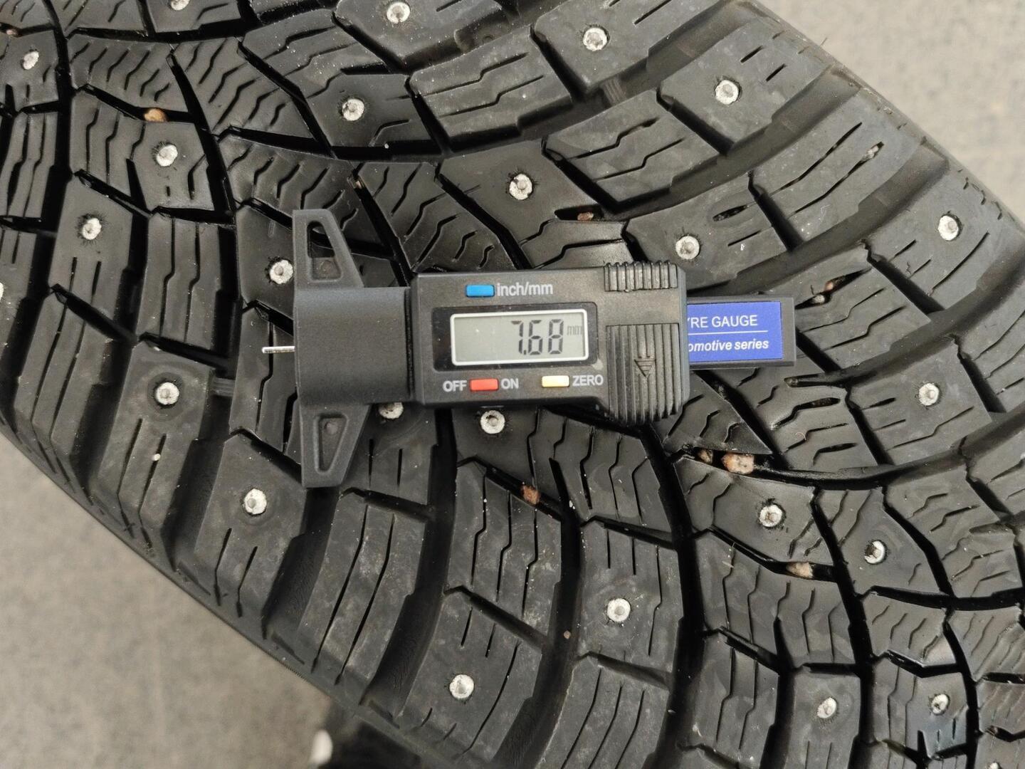 MERCEDES-BENZ C 2008