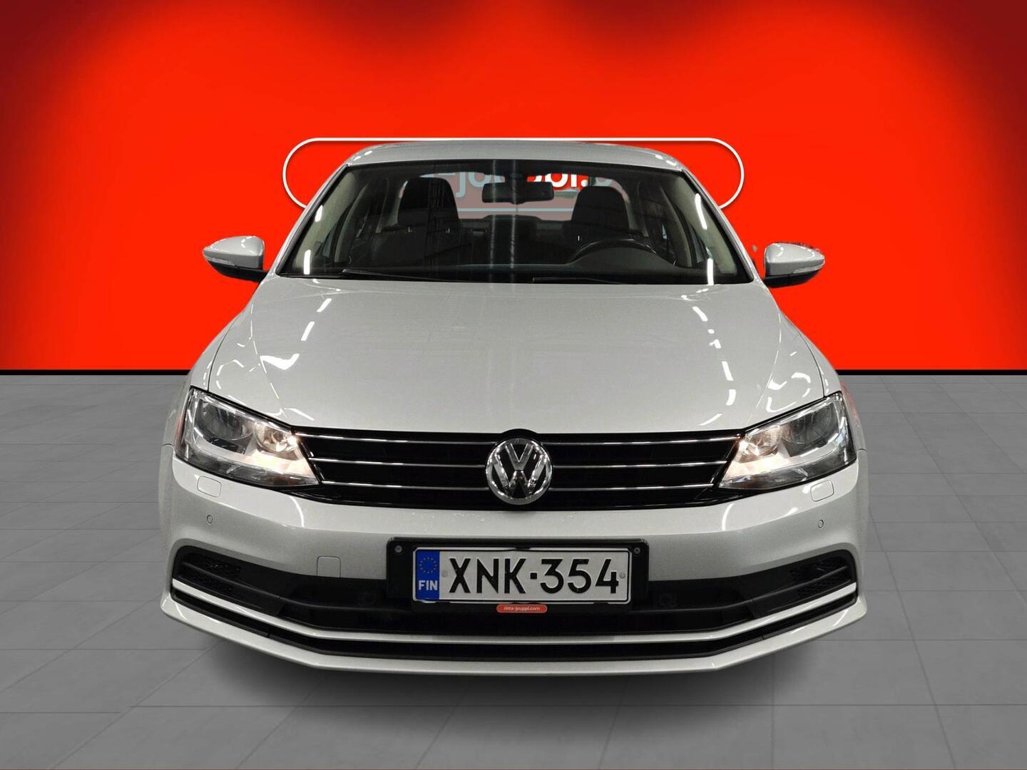 VOLKSWAGEN Jetta 2015