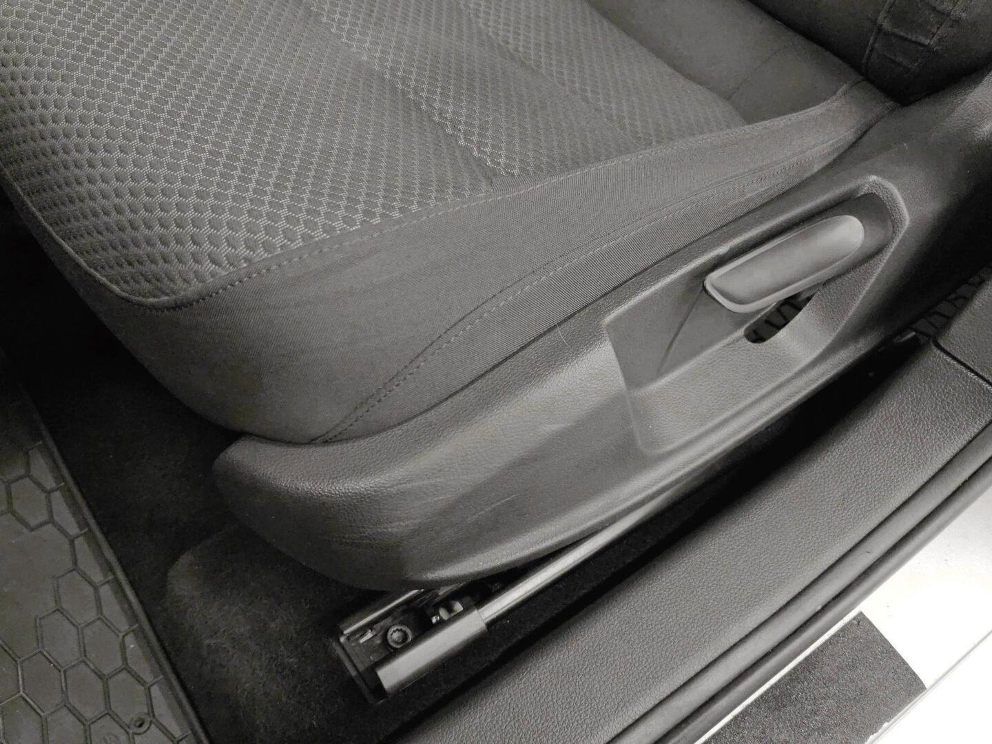 VOLKSWAGEN Jetta 2015