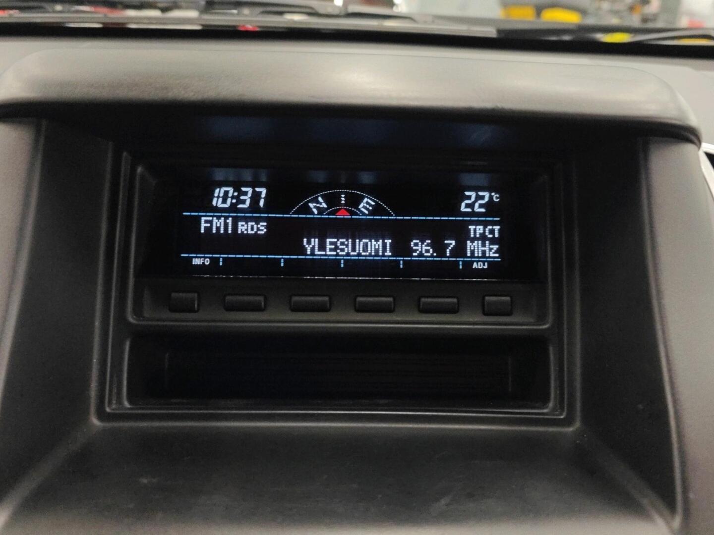 MITSUBISHI L200 2012