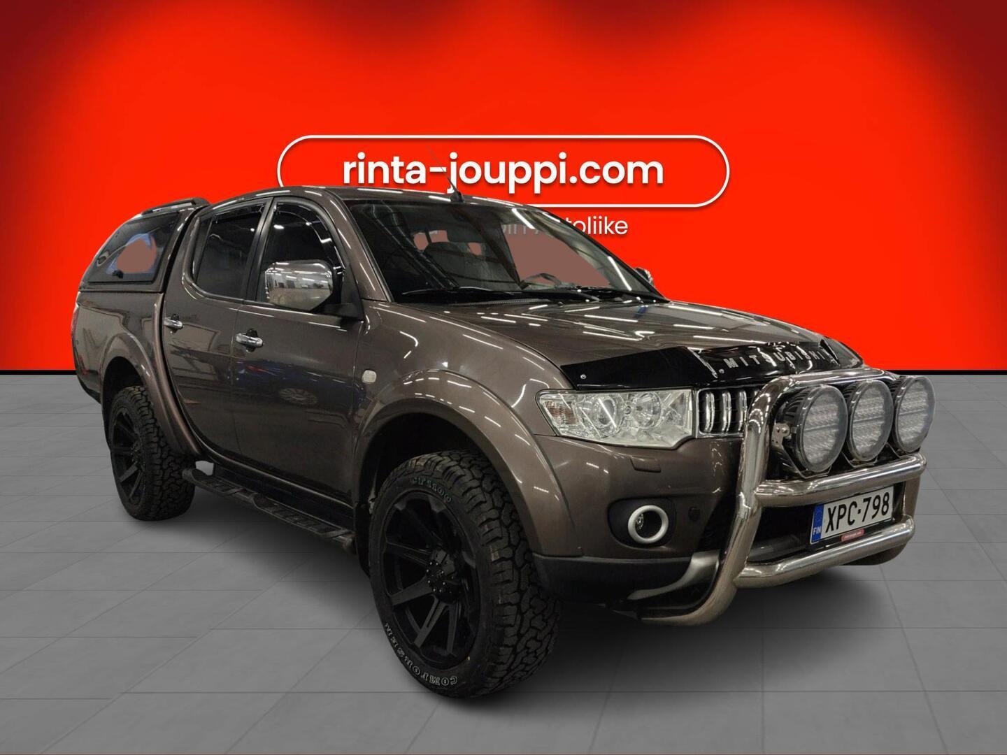 MITSUBISHI L200 2012