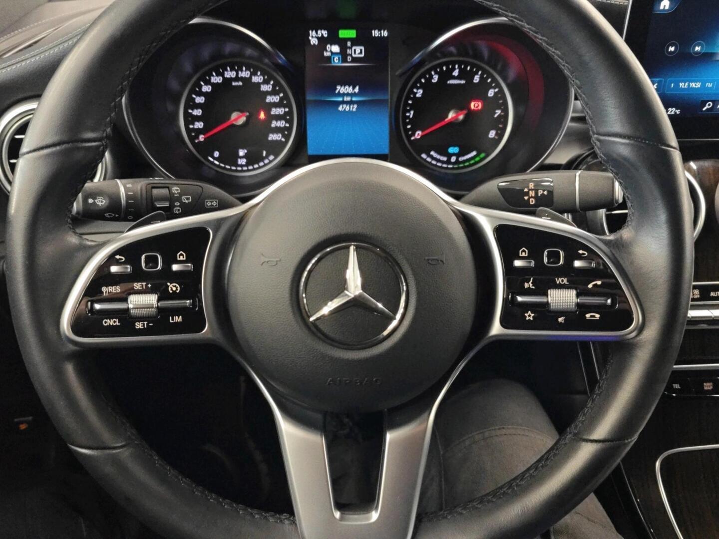 MERCEDES-BENZ GLC 2021