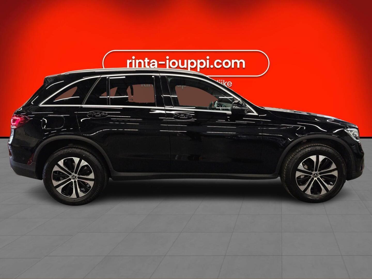 MERCEDES-BENZ GLC 2021
