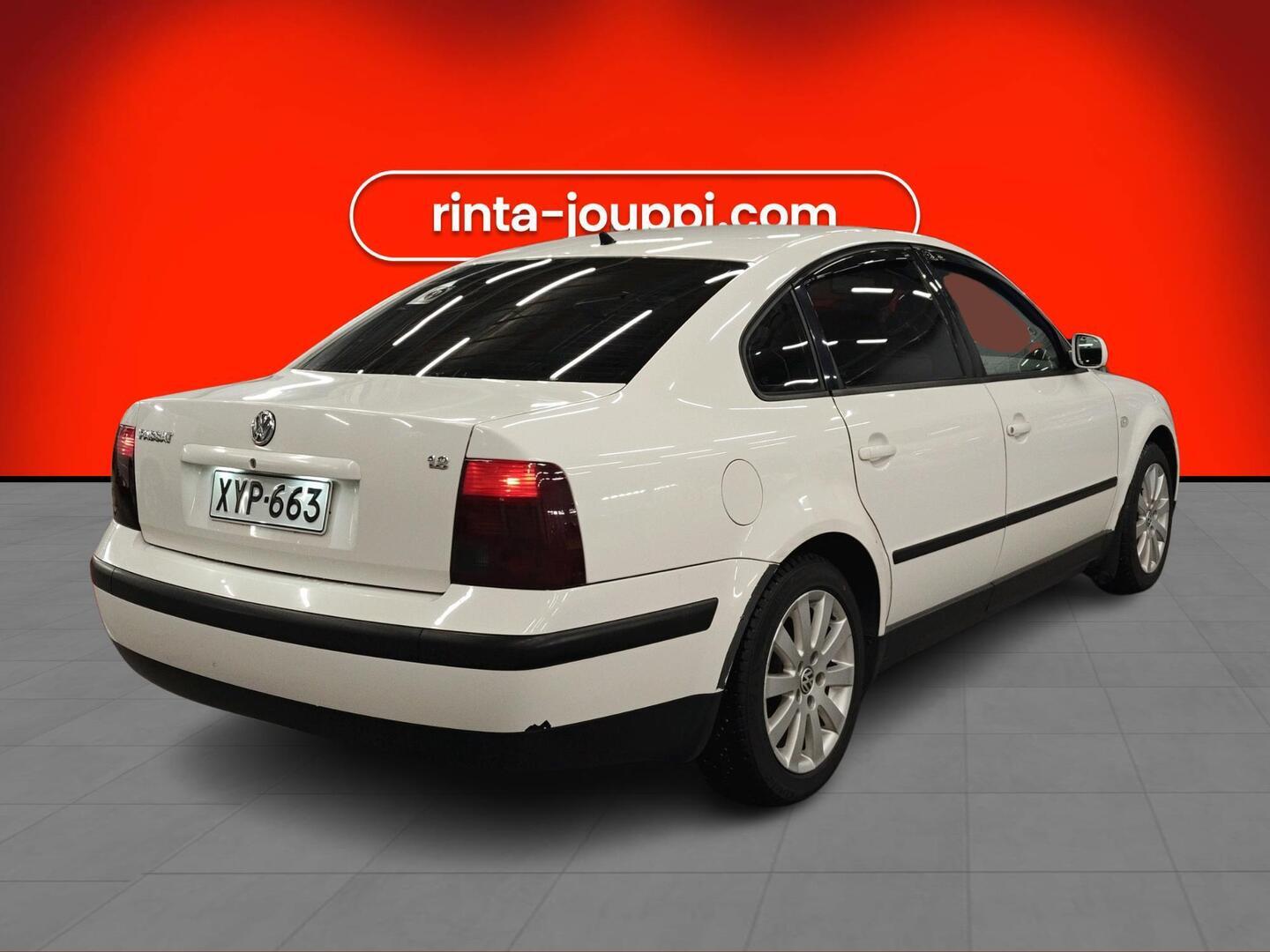 VOLKSWAGEN Passat 2001