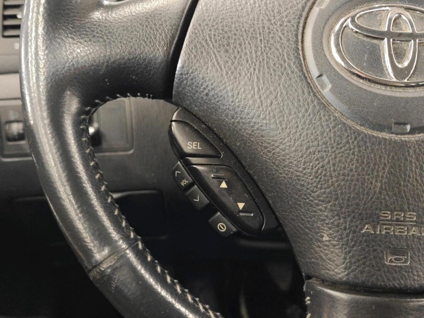 TOYOTA Corolla Verso 2002