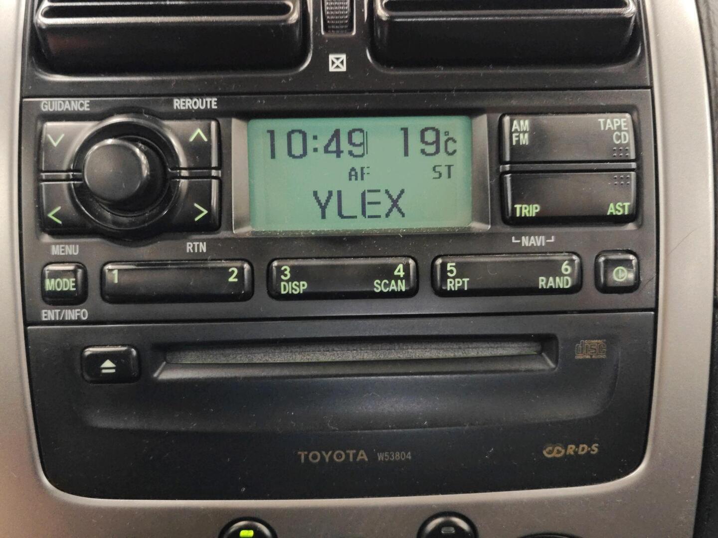 TOYOTA Avensis 2003