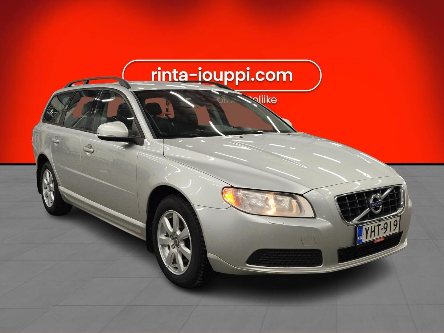 VOLVO V70 2011