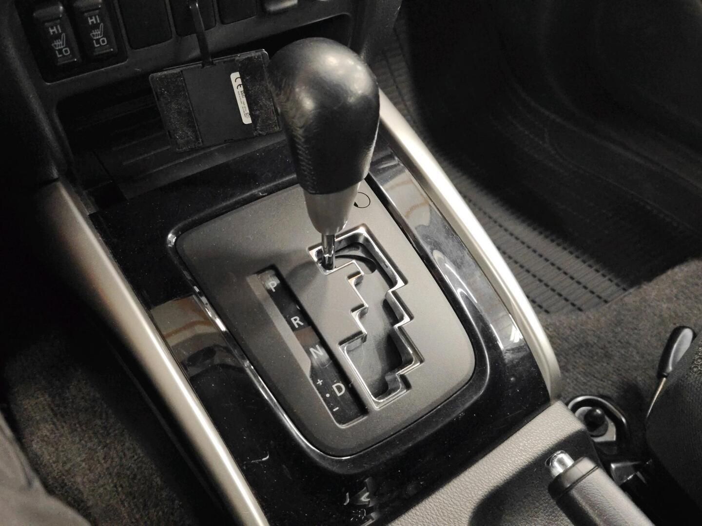 MITSUBISHI L200 2017