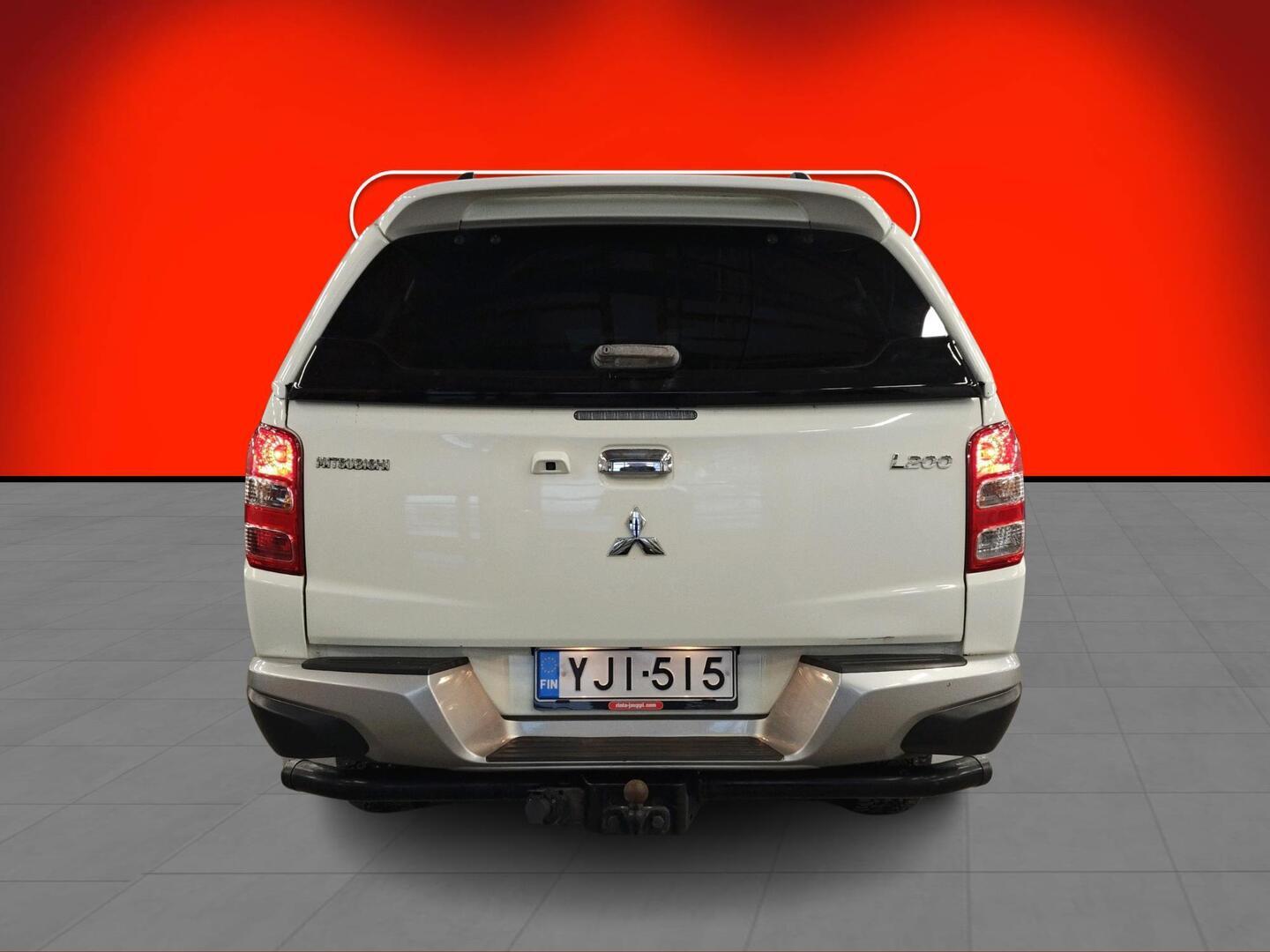 MITSUBISHI L200 2017