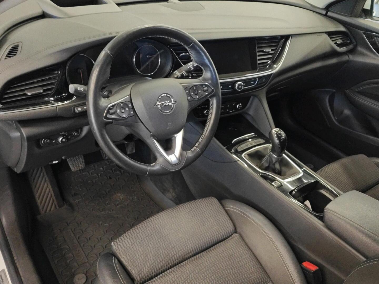 OPEL Insignia 2018