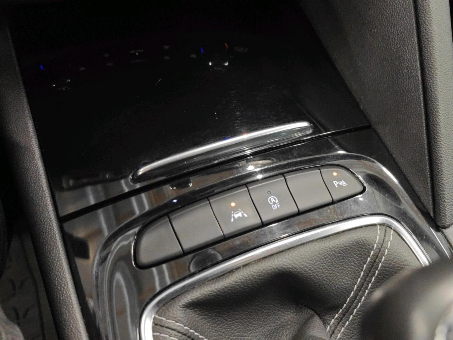 OPEL Insignia 2018
