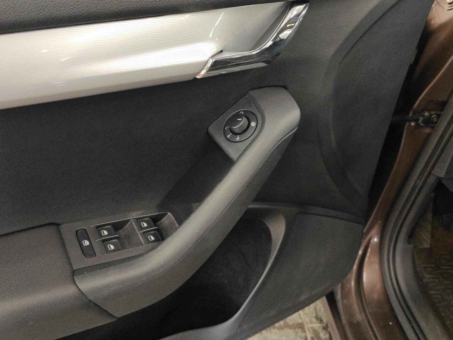 SKODA Octavia 2014