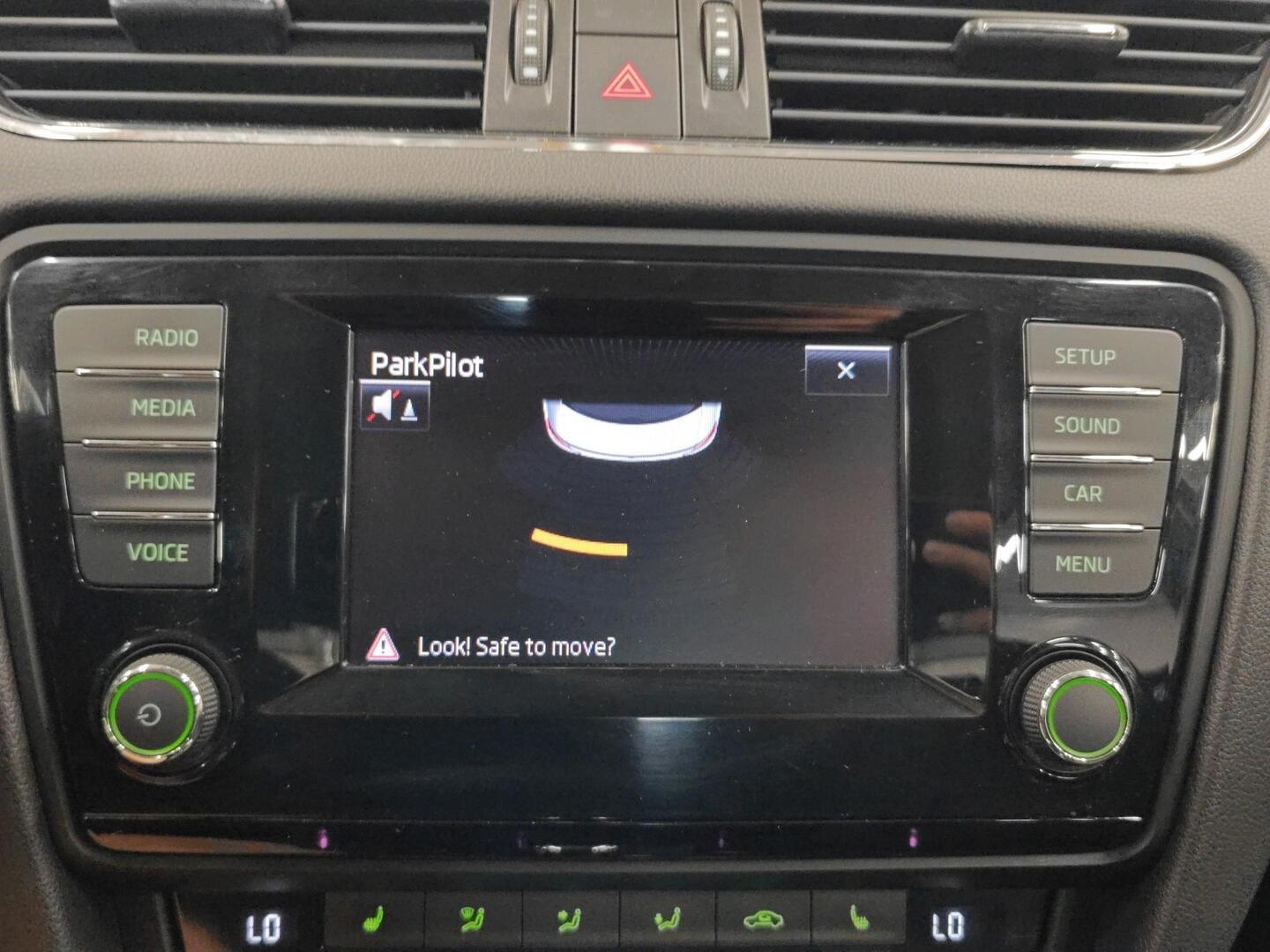 SKODA Octavia 2014
