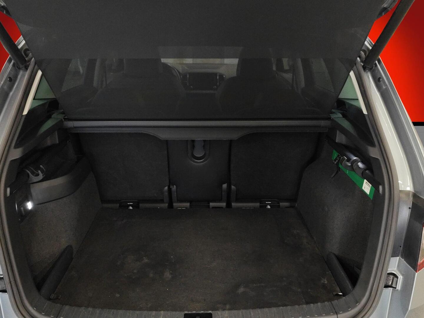 SKODA Karoq 2019
