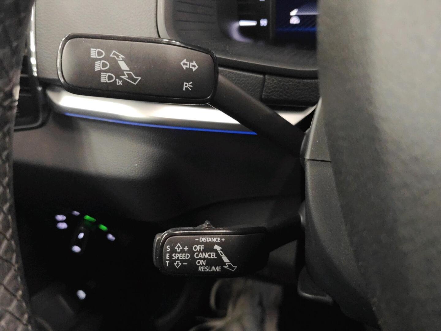 SKODA Karoq 2019