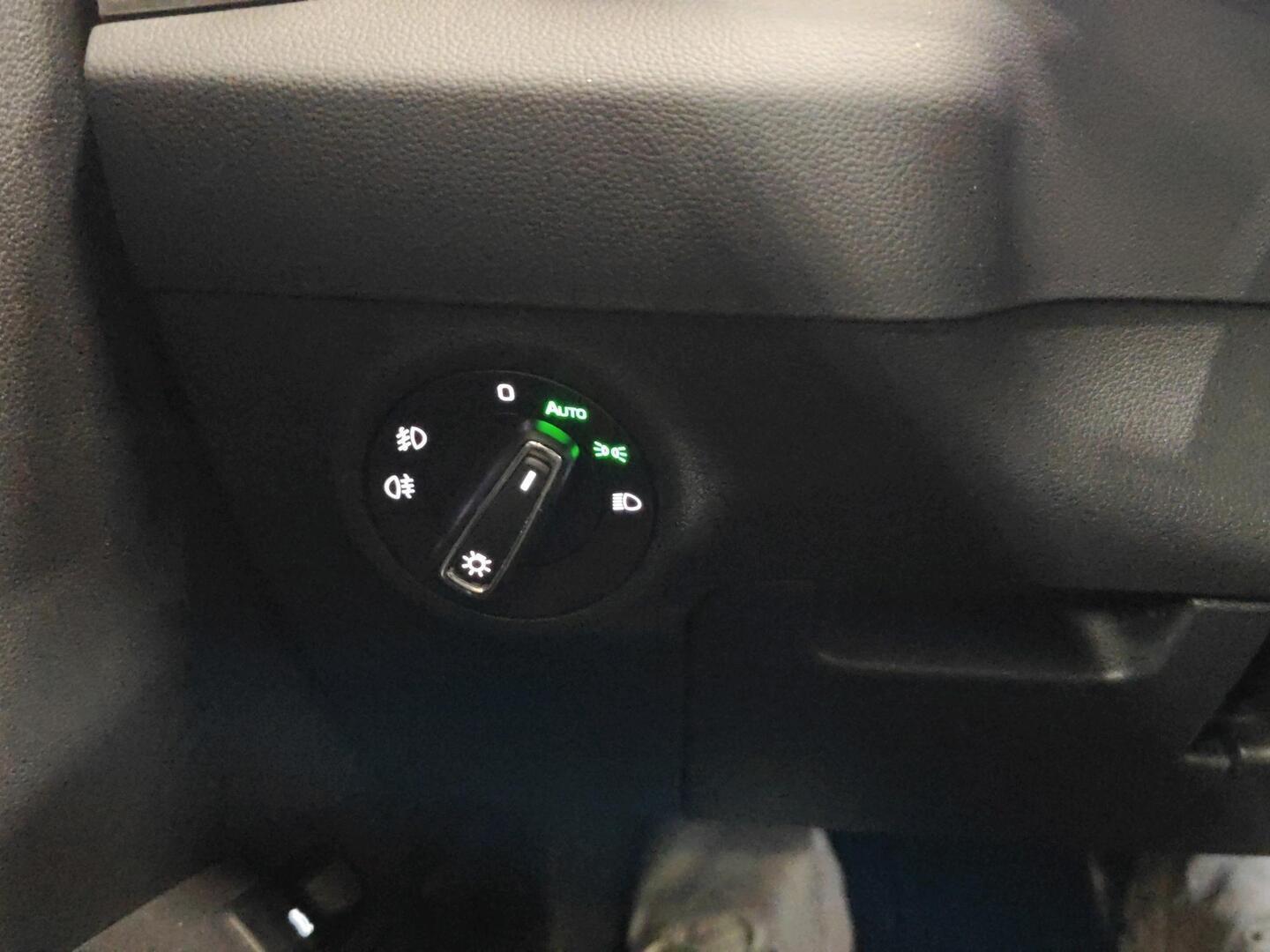 SKODA Karoq 2019