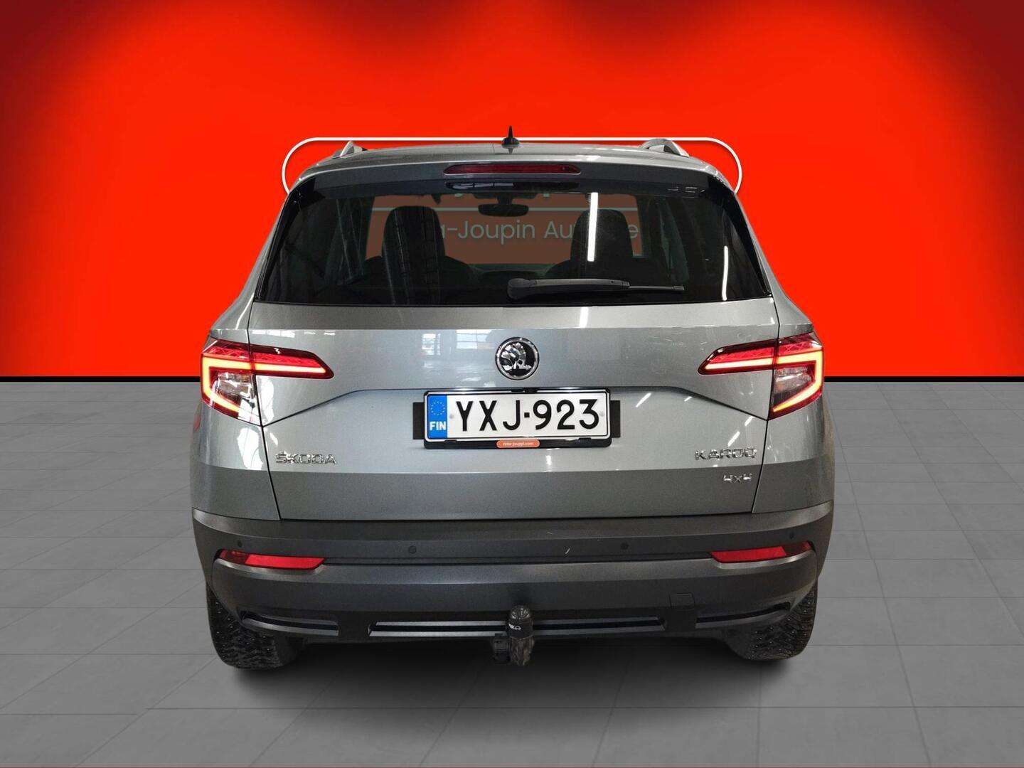 SKODA Karoq 2019