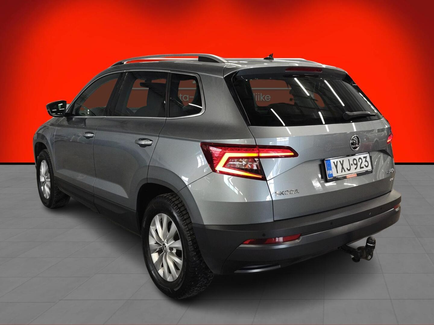 SKODA Karoq 2019