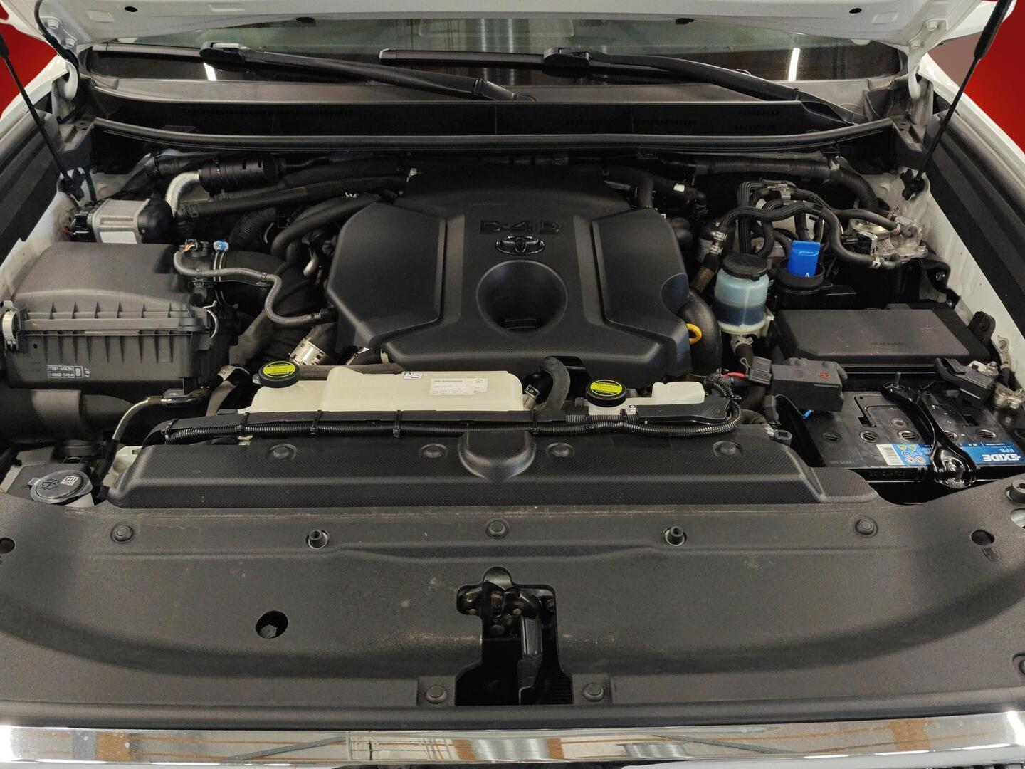 TOYOTA Land Cruiser 2021