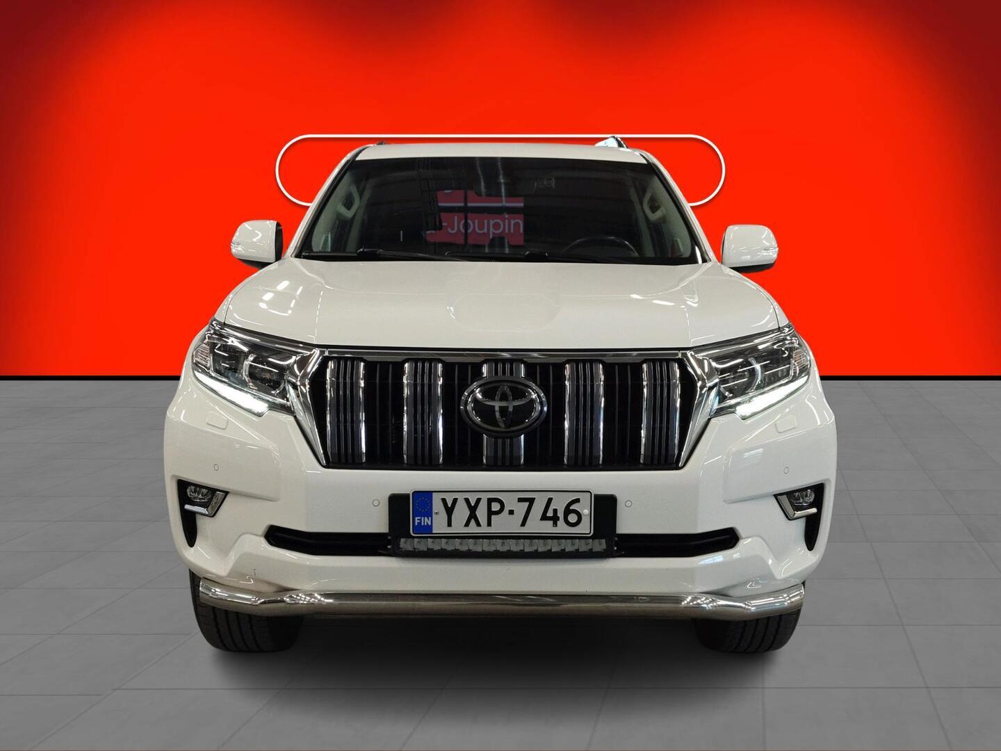 TOYOTA Land Cruiser 2021