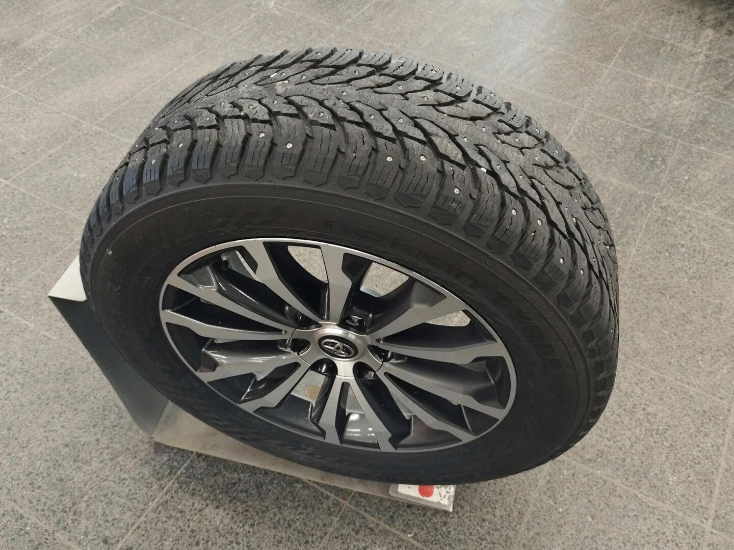 TOYOTA Land Cruiser 2021