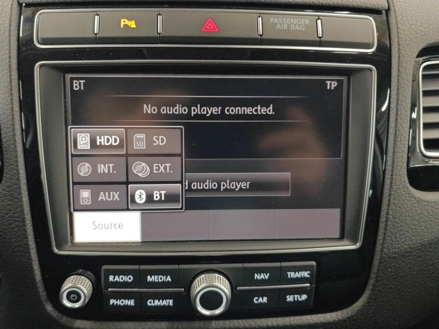 VOLKSWAGEN Touareg 2015