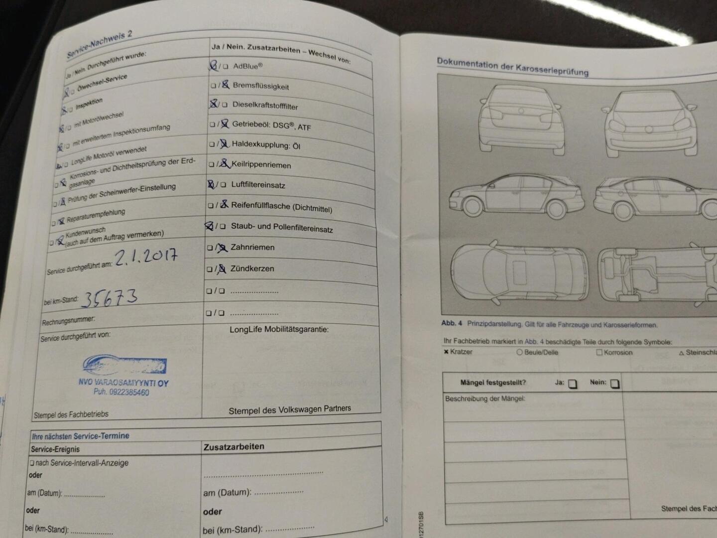 VOLKSWAGEN Touareg 2015